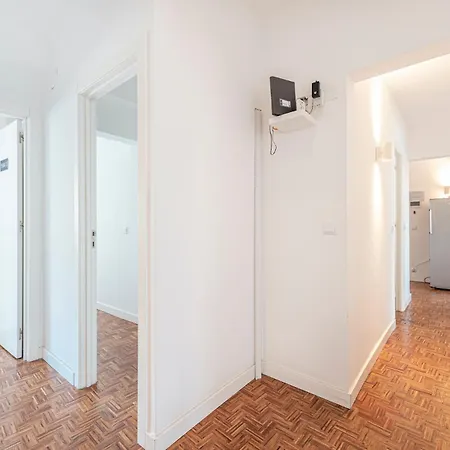 Appartement Houze Spacious Near Marquês De Pombal